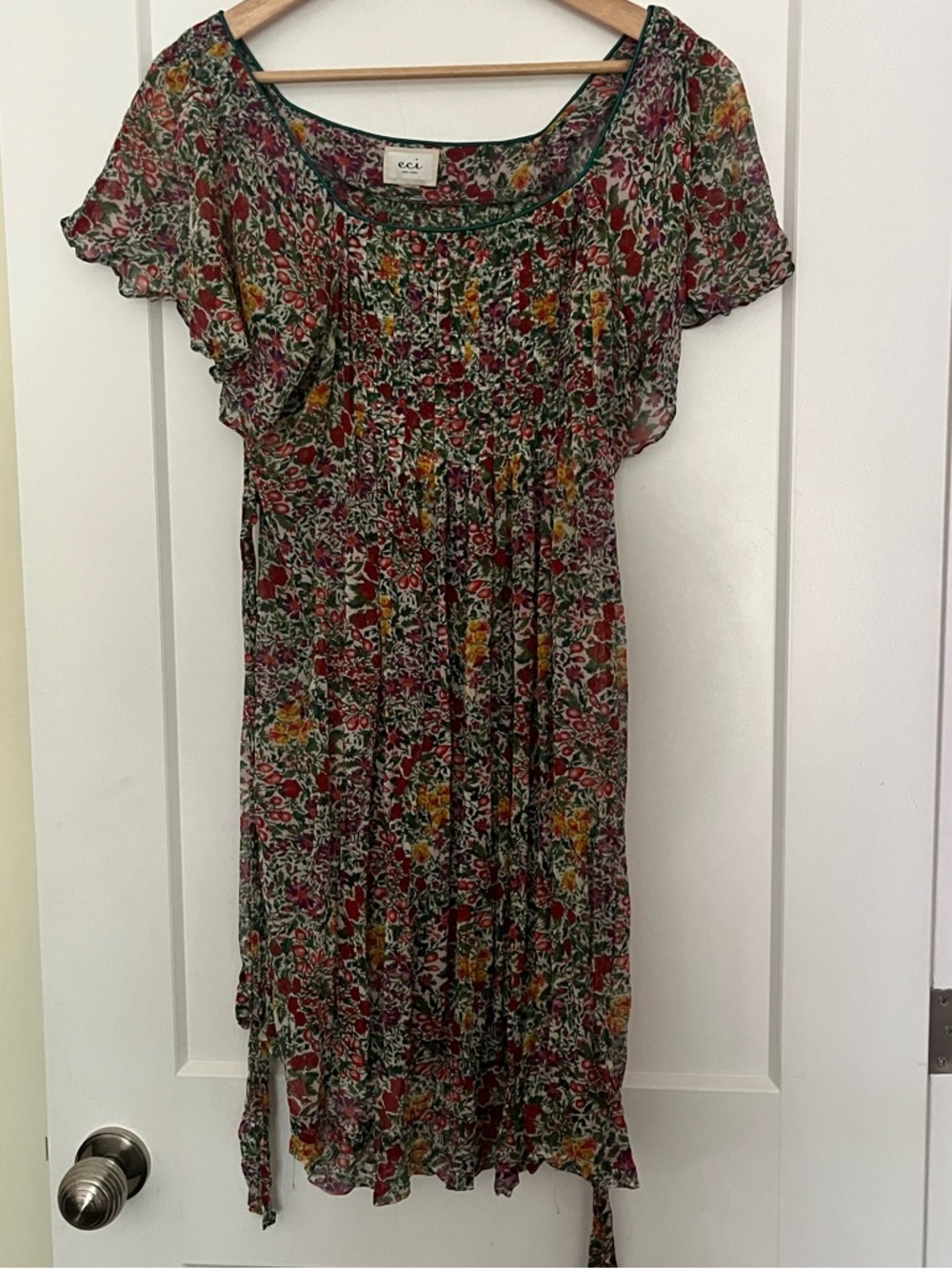 Vintage 90s 100% Silk Floral ECI New York  Butterfly Sleeve Midi Pleated Dress M